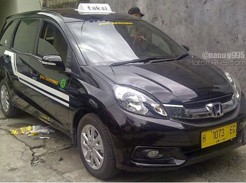 honda mobilio taksi 02
