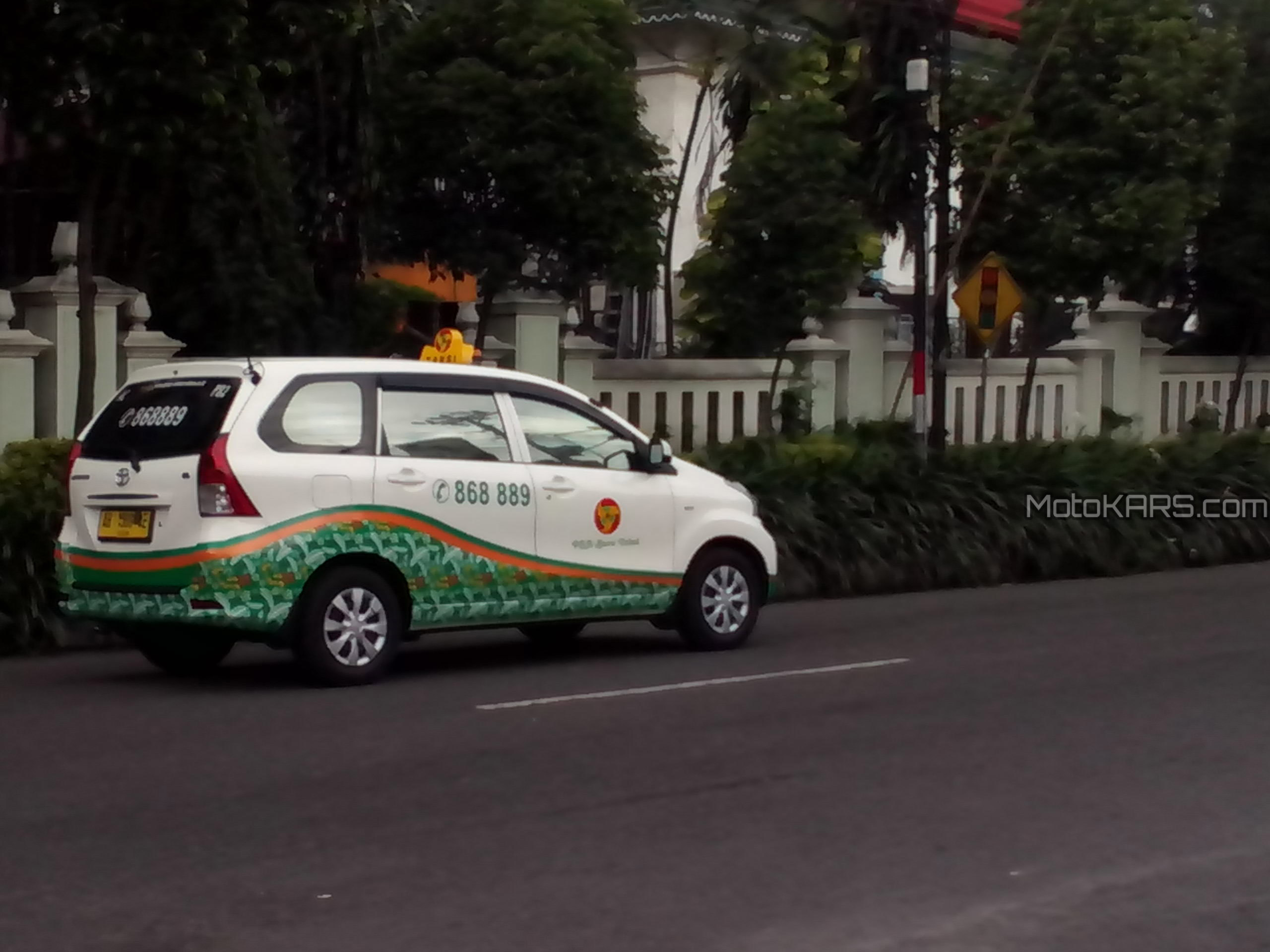 taksi toyota avanza 02