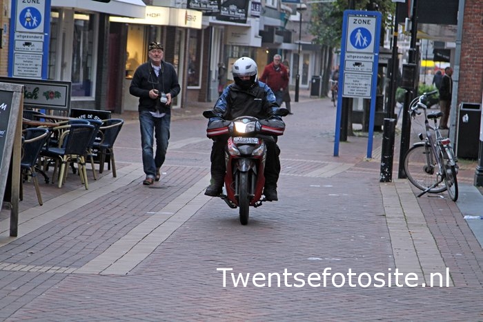 touring-bali-belanda-pakai-honda-supra-x-125-01